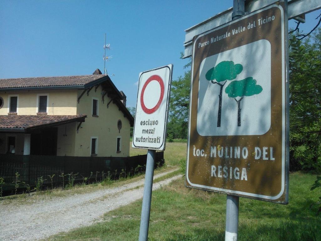 Agriturismo Helianthus Oleggio Exterior photo