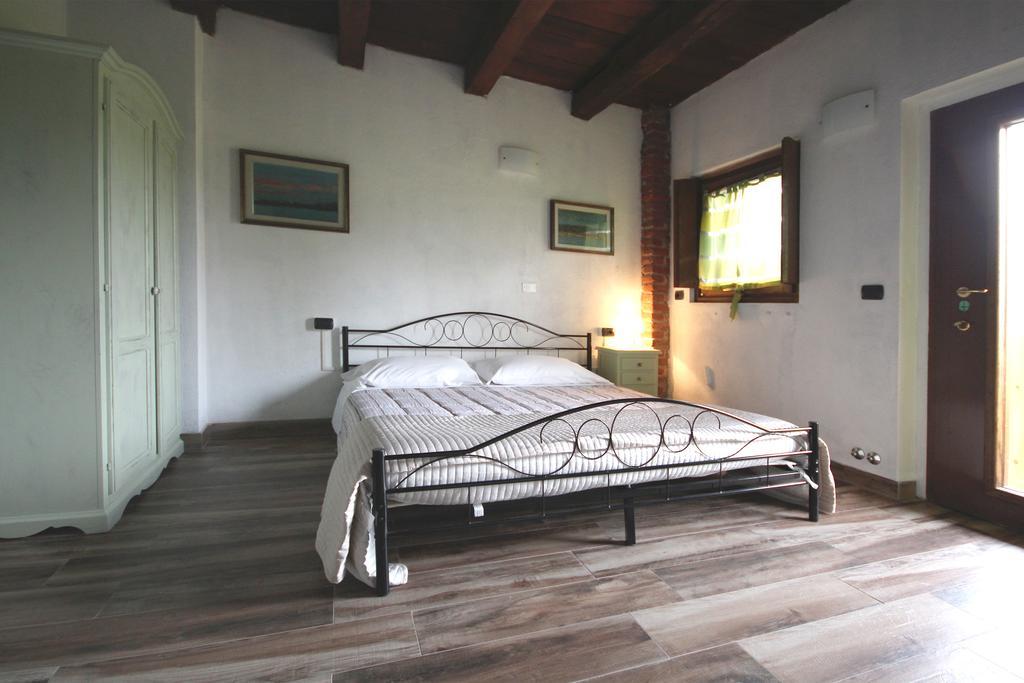 Agriturismo Helianthus Oleggio Exterior photo